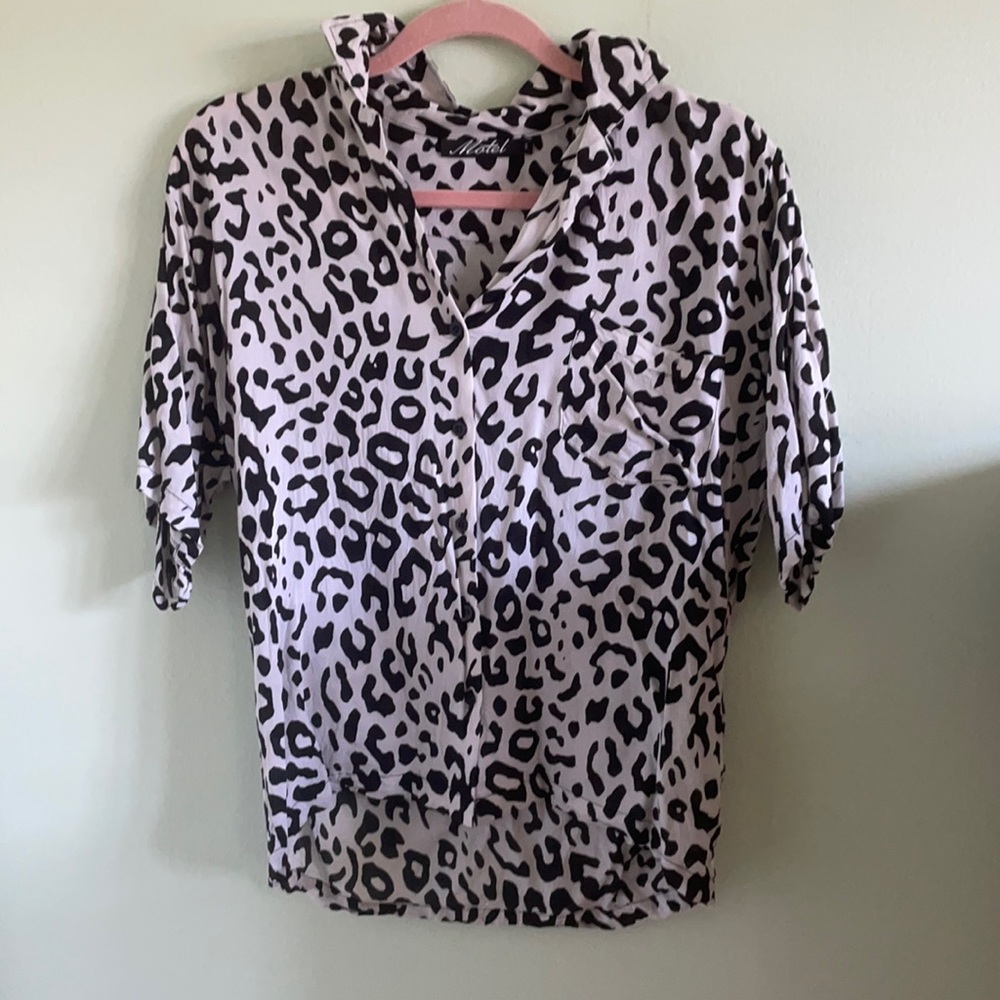 Button down shirt size S